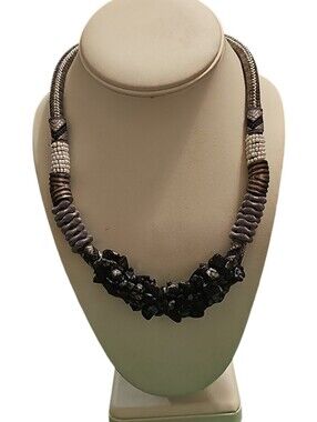 NWT Gina LAURA Statement Black Stone Mixed Materials Cluster Necklace